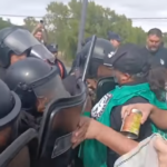 La policía impidió que la columna de ATE llegara a la legislatura con normalidad