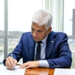 Poggi promulgó la ley que agilizará y modernizará el sistema de notificaciones judiciales