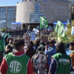 ATE mete presión en la Legislatura y reclama un lugar para discutir el desendeudamiento familiar
